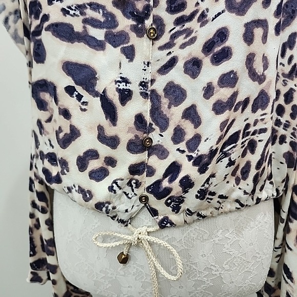 Vintage Havana Women's Cold‎ Shoulder Leopard Print Top Size Small New Boho Chic - Picture 3 of 12